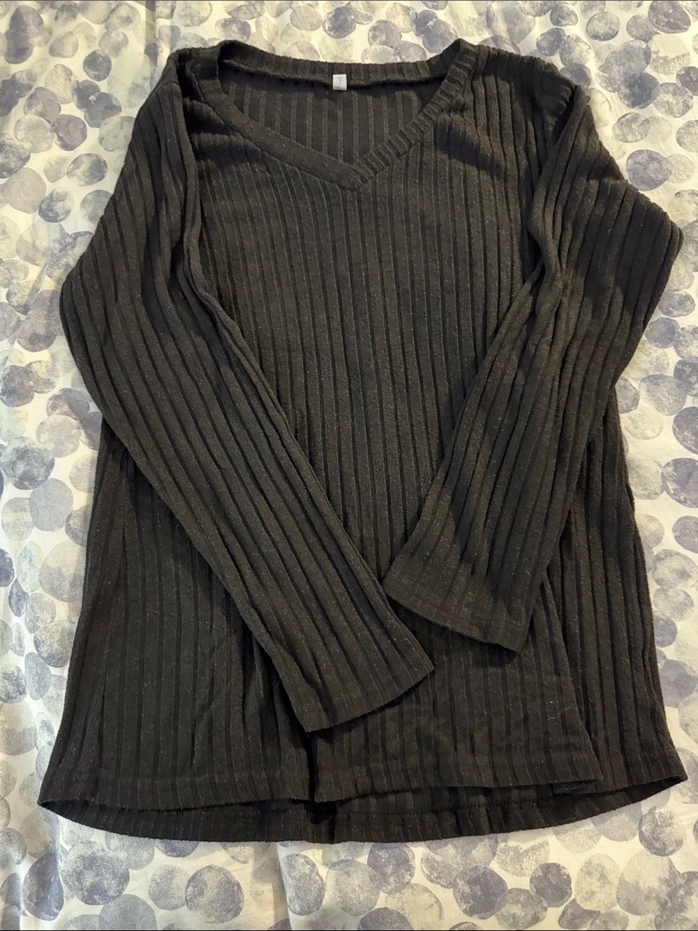 Source Unknown Black Ribbed V-Neck Sweater